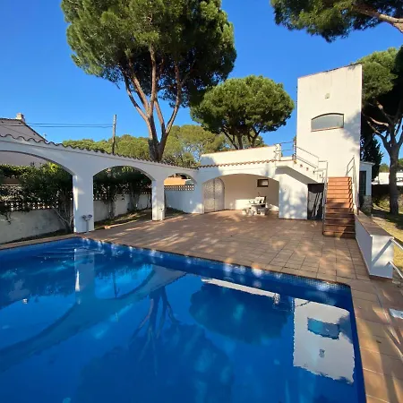 Torre Les Alzines Holiday home *